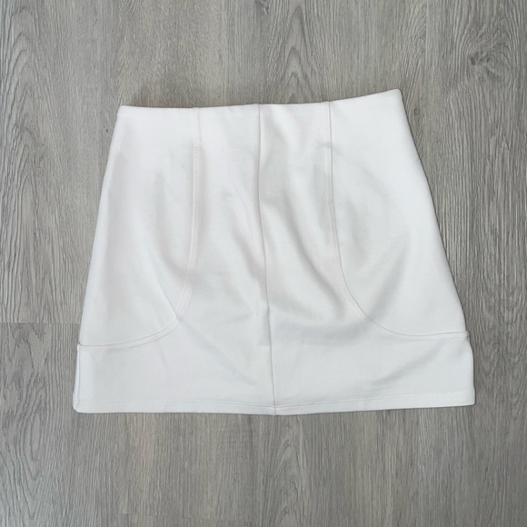 Zara Kappa Mini Skirt - Picture 3 of 3